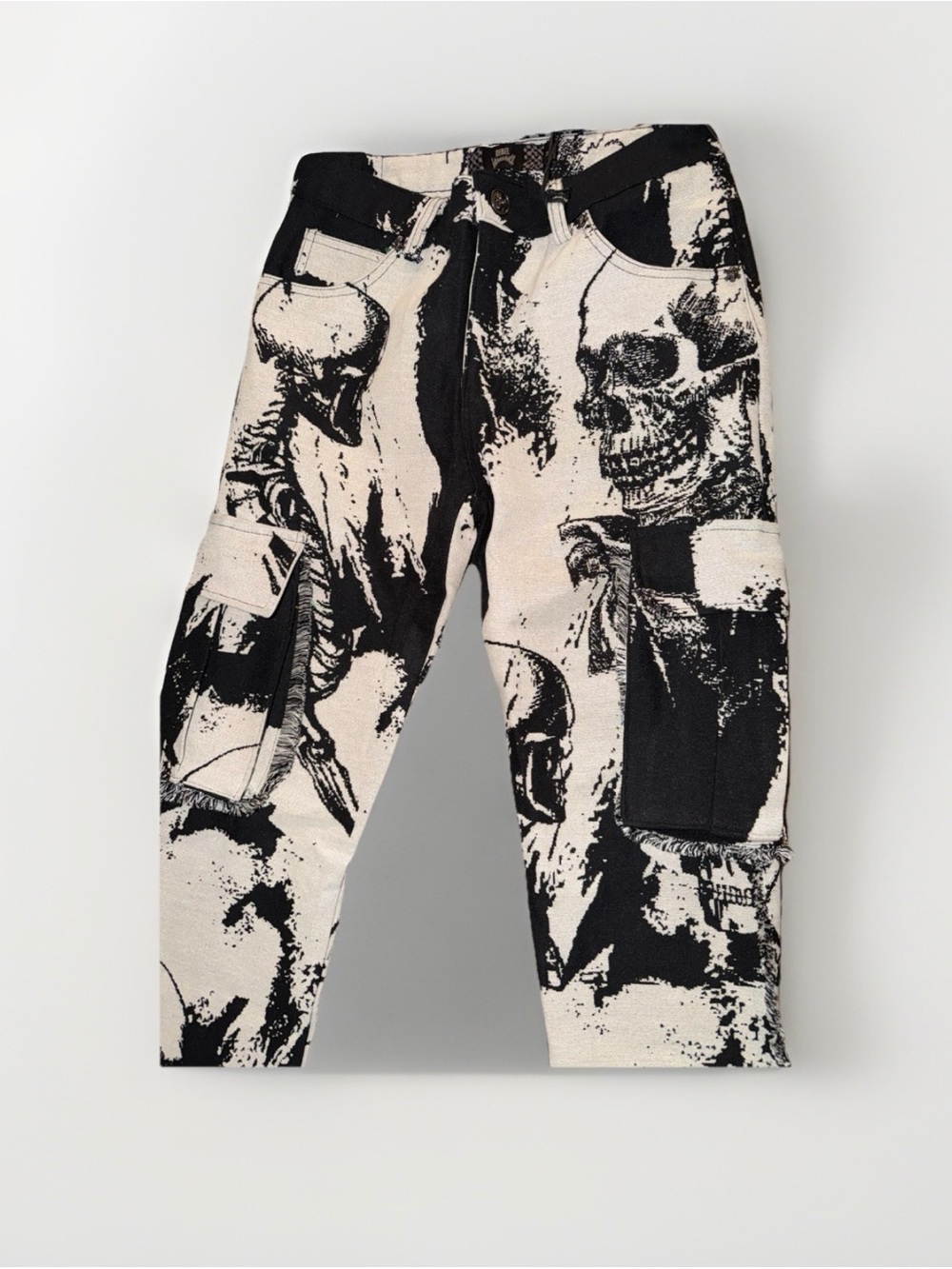 Men's Black & Cream Graphic Cargo Pants - Brand: